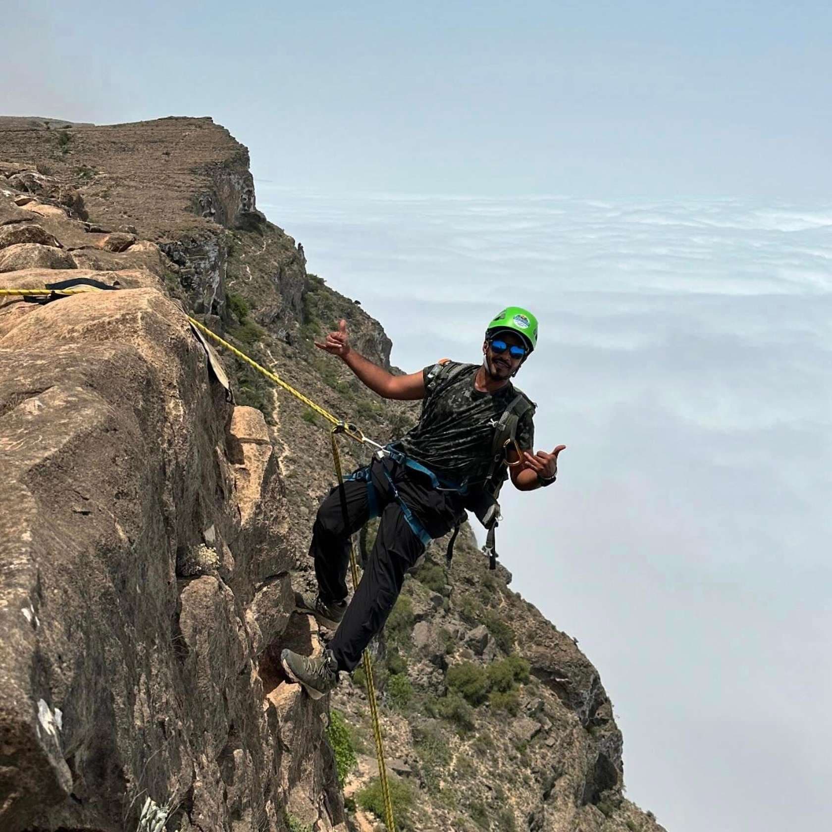 Jabal Samhan Abseiling & Hiking Adventure – Salalah - 2