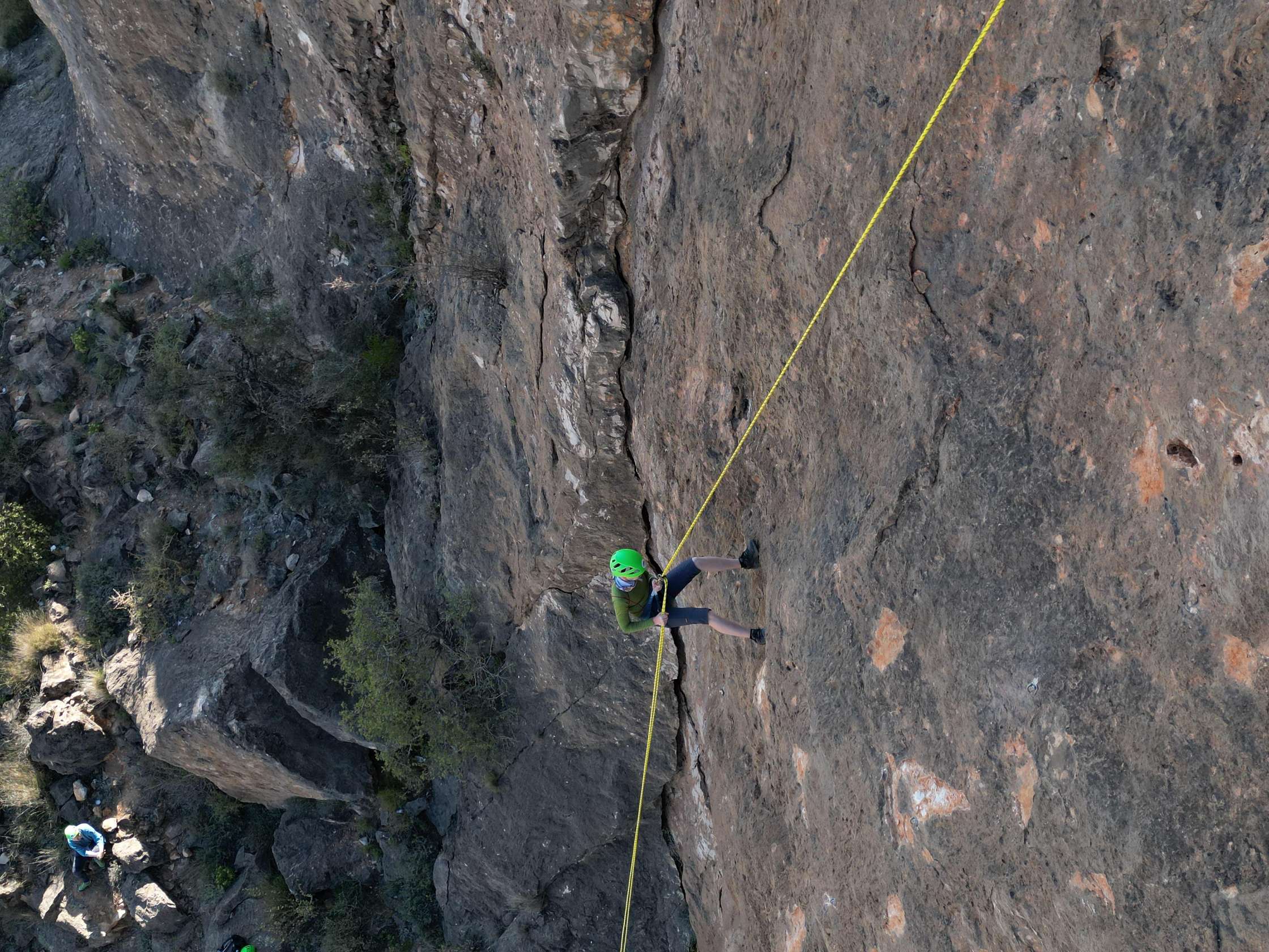 Jabal Samhan Abseiling & Hiking Adventure – Salalah - 4