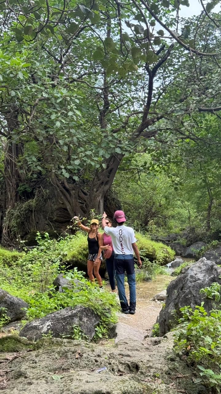 Hidden Waterfall Hiking – West of Dhofar, Salalah