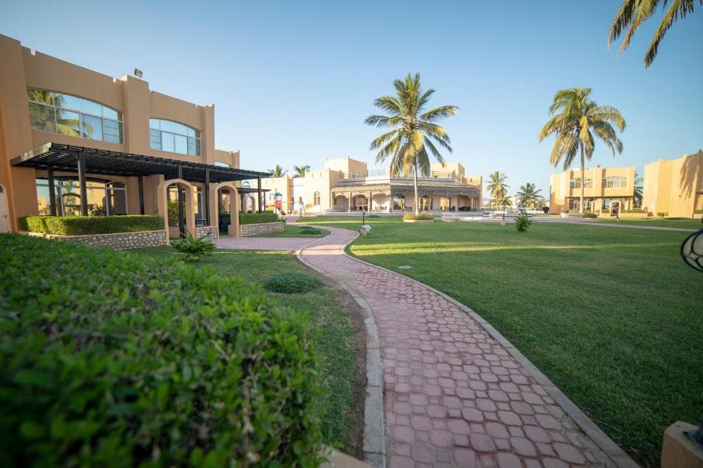 3-Star Package for 4 Days & 3 Nights at Samharam Hotel & Resort - 3