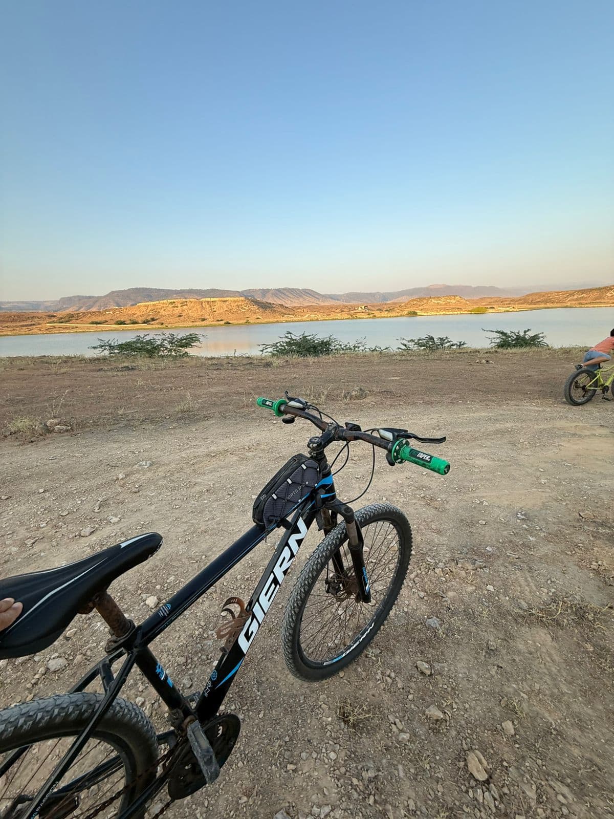Discover Taqah by Mountain Bike: Sunset Adventure