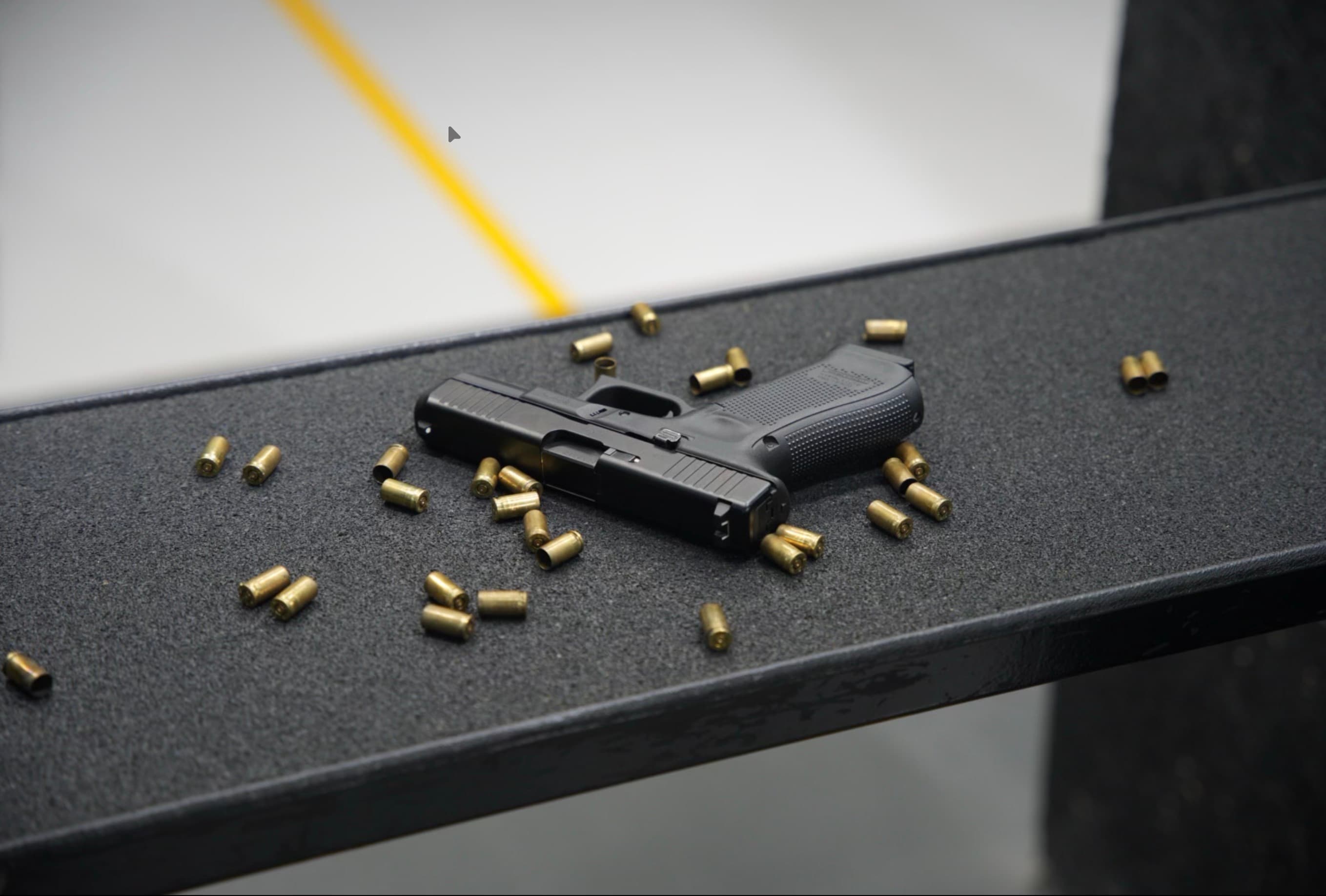 9mm Pistol Experience: Accuracy & Safety in Your Hands