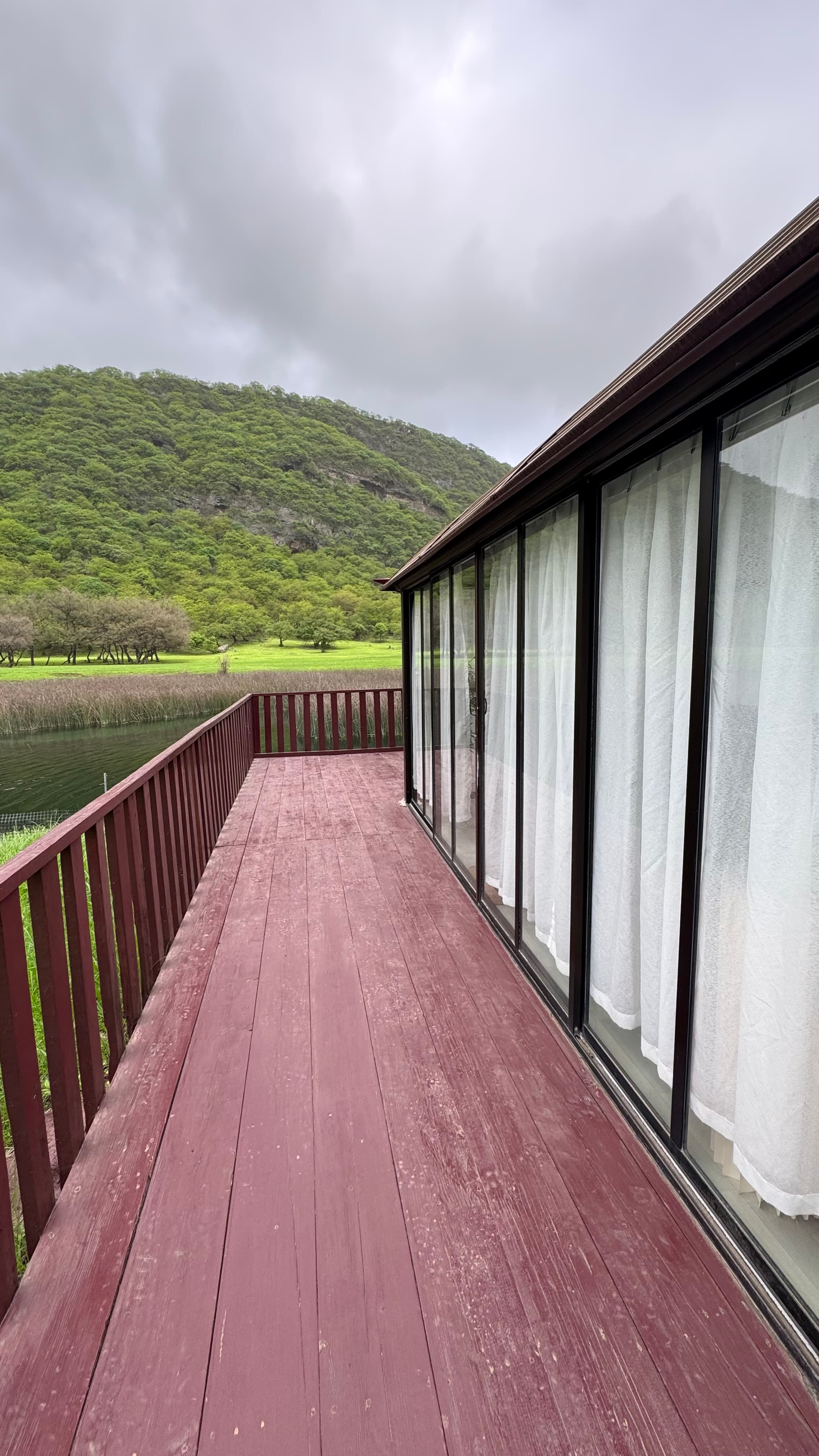 Glass Chalet on Wadi Darbat – Exclusive Khareef Retreat - 3